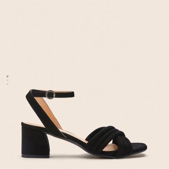 Maguire Adria Black Heels - Picture 3 of 11